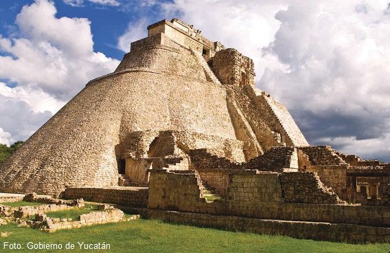 La Zona Arqueológica de Uxmal, Yucatán